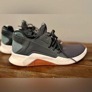 Casual Grey & Teal Women's Lightweight Sneakers